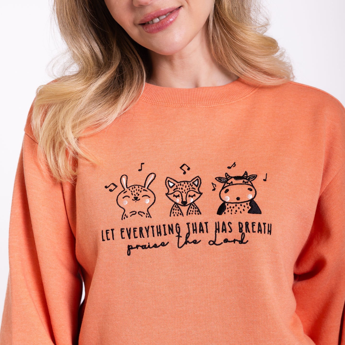 Praise the Lord Embroidered Crewneck Sweatshirt - Image 4